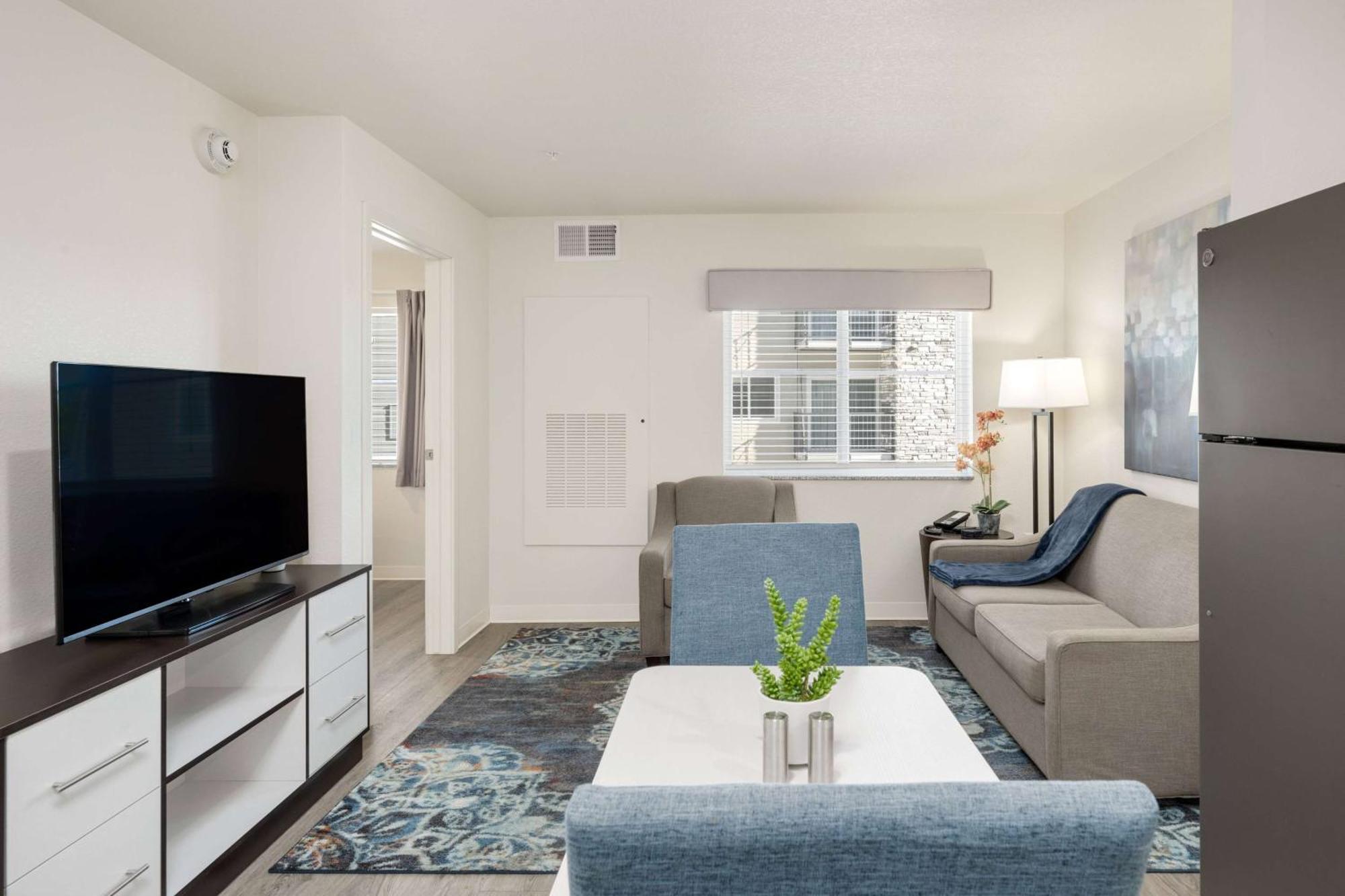 Waterwalk Extended Stay By Wyndham Minneapolis - Plymouth Exterior photo